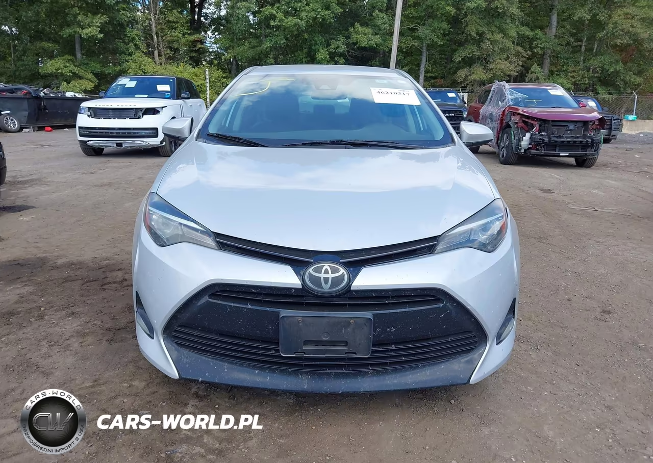 2017 Toyota Corolla Le VIN:2T1BURHE2HC773510 - 12