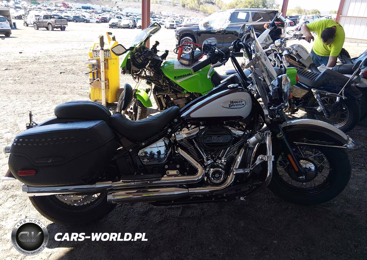 2021 Harley-Davidson Flhcs VIN:1HD1YBK14MB015737 - 12