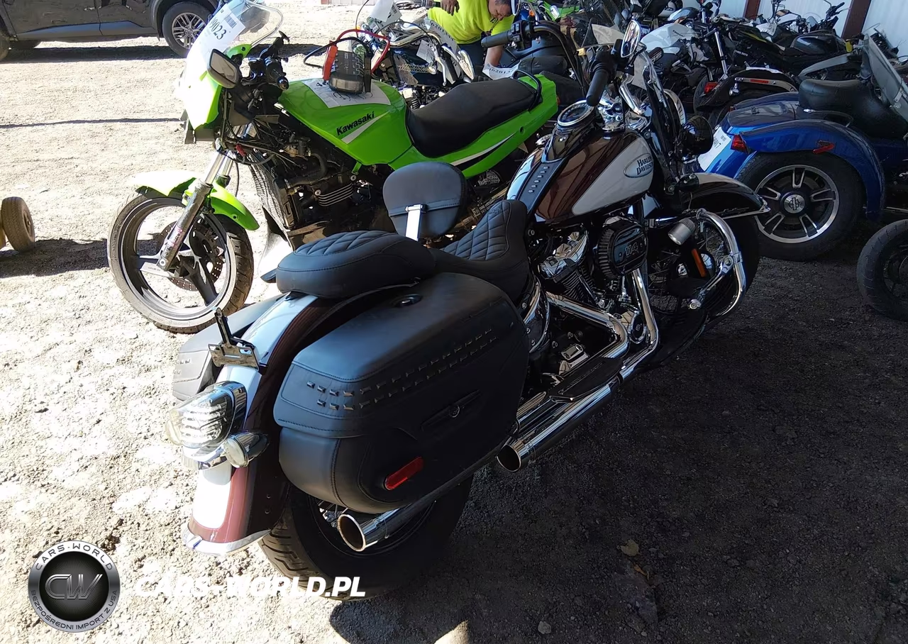 2021 Harley-Davidson Flhcs VIN:1HD1YBK14MB015737 - 4