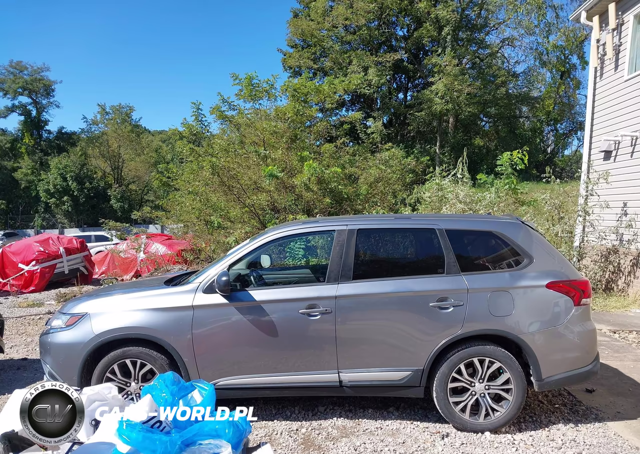 2016 Mitsubishi Outlander Es VIN:JA4AD2A35GZ030639 - 14