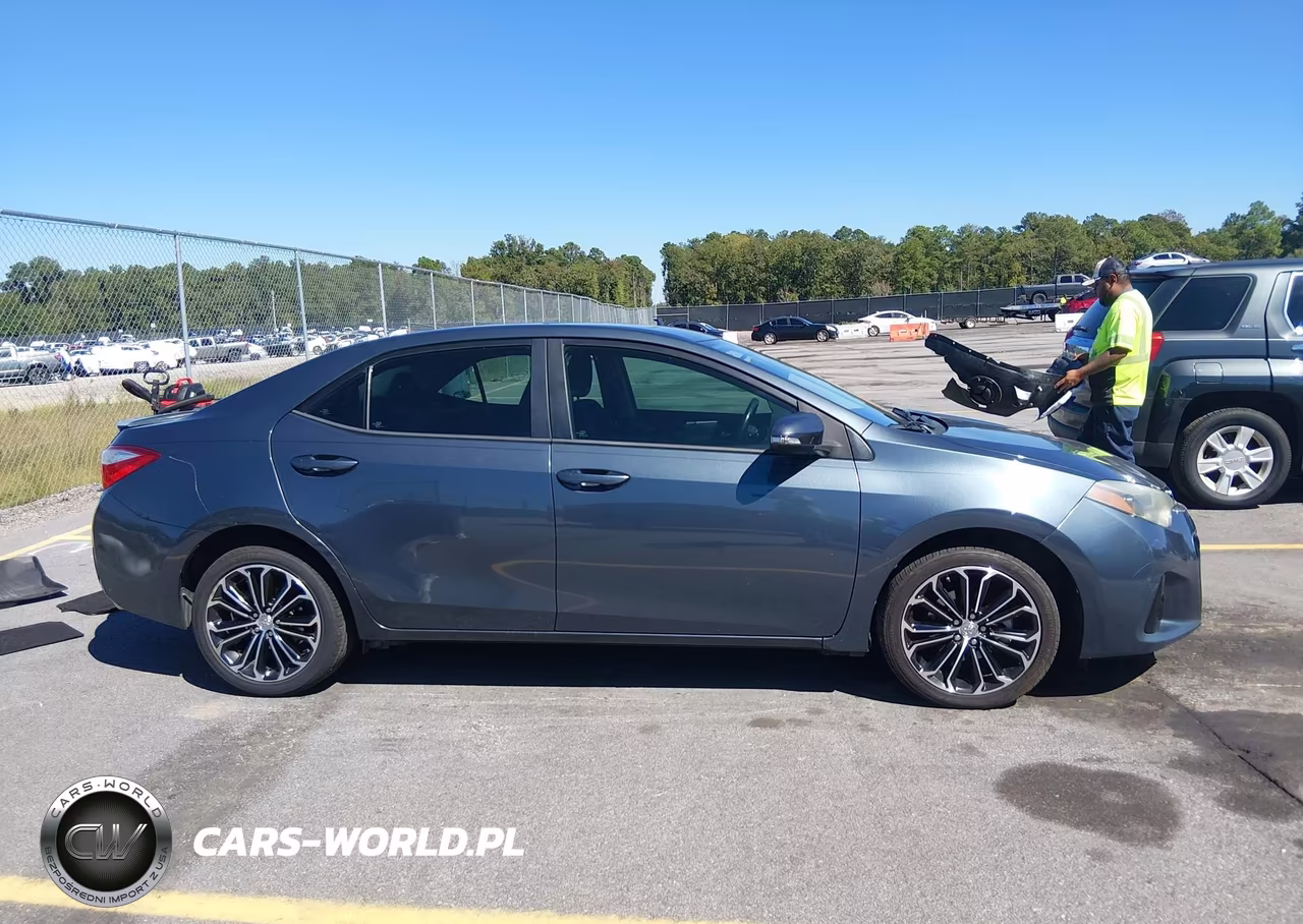 2016 Toyota Corolla S Plus VIN:2T1BURHE7GC623634 - 13
