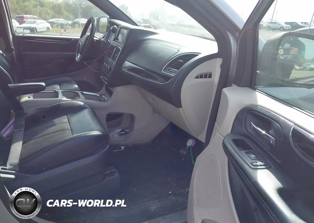 2019 Dodge Grand Caravan Sxt VIN:2C4RDGCG8KR726064 - 5