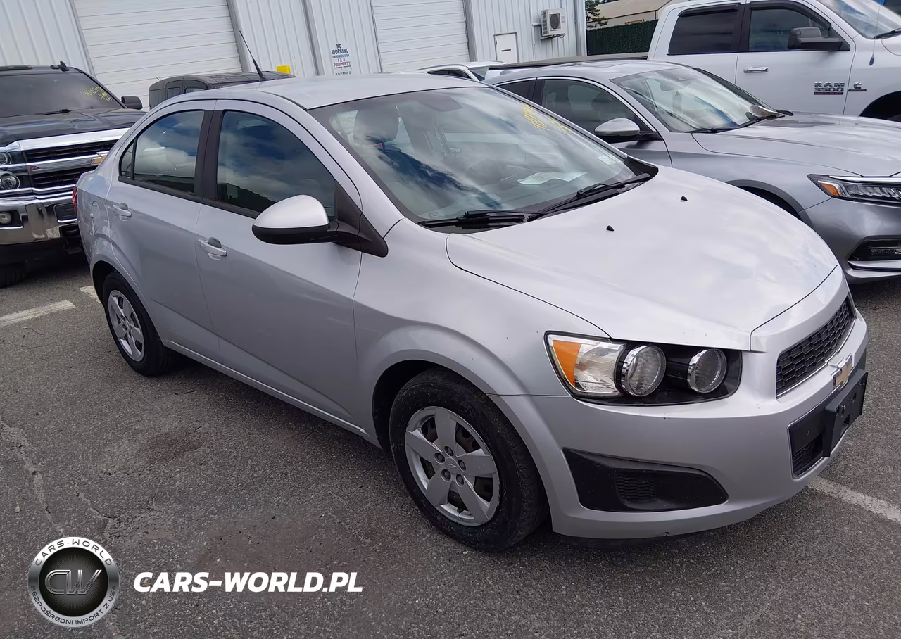 2013 Chevrolet Sonic Ls Auto