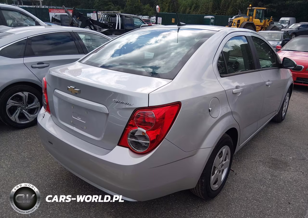 2013 Chevrolet Sonic Ls Auto VIN:1G1JA5SG8D4128812 - 4