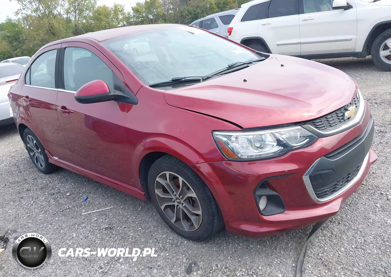 2017 Chevrolet Sonic Lt Auto – zdjęcie 1 z 11