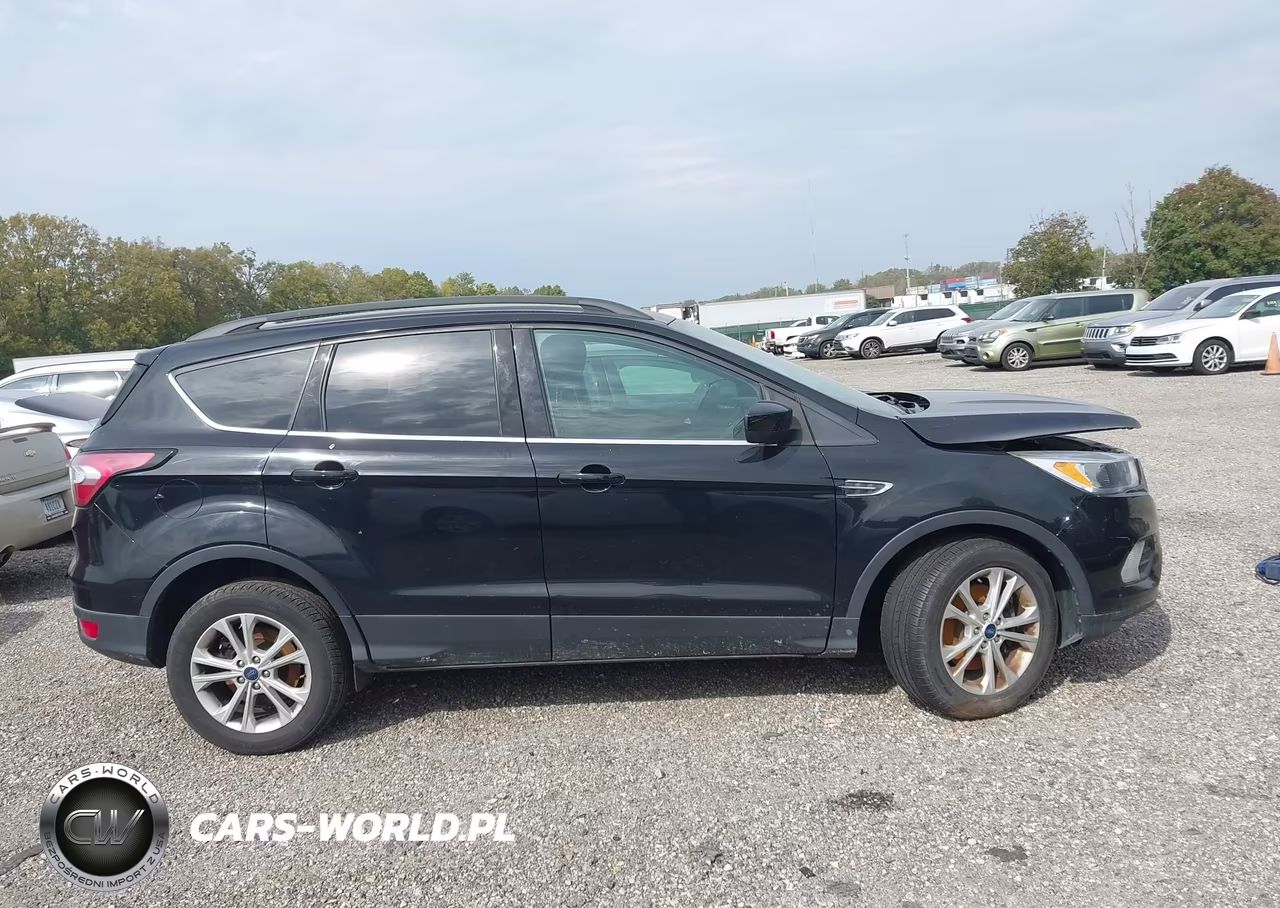 2018 Ford Escape Se VIN:1FMCU9GD4JUC42665 - 13