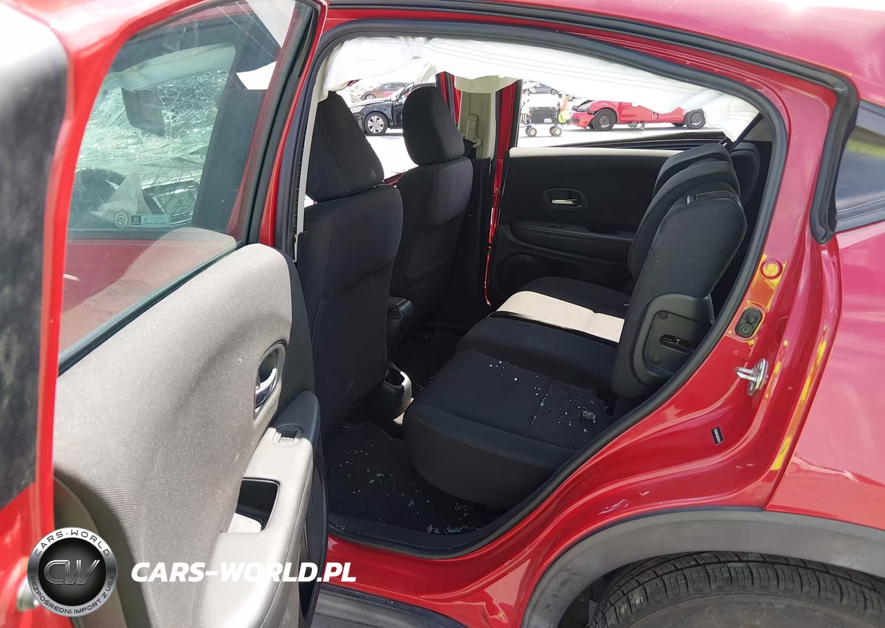 2018 Honda Hr-V Lx VIN:3CZRU6H37JM718134 - 8