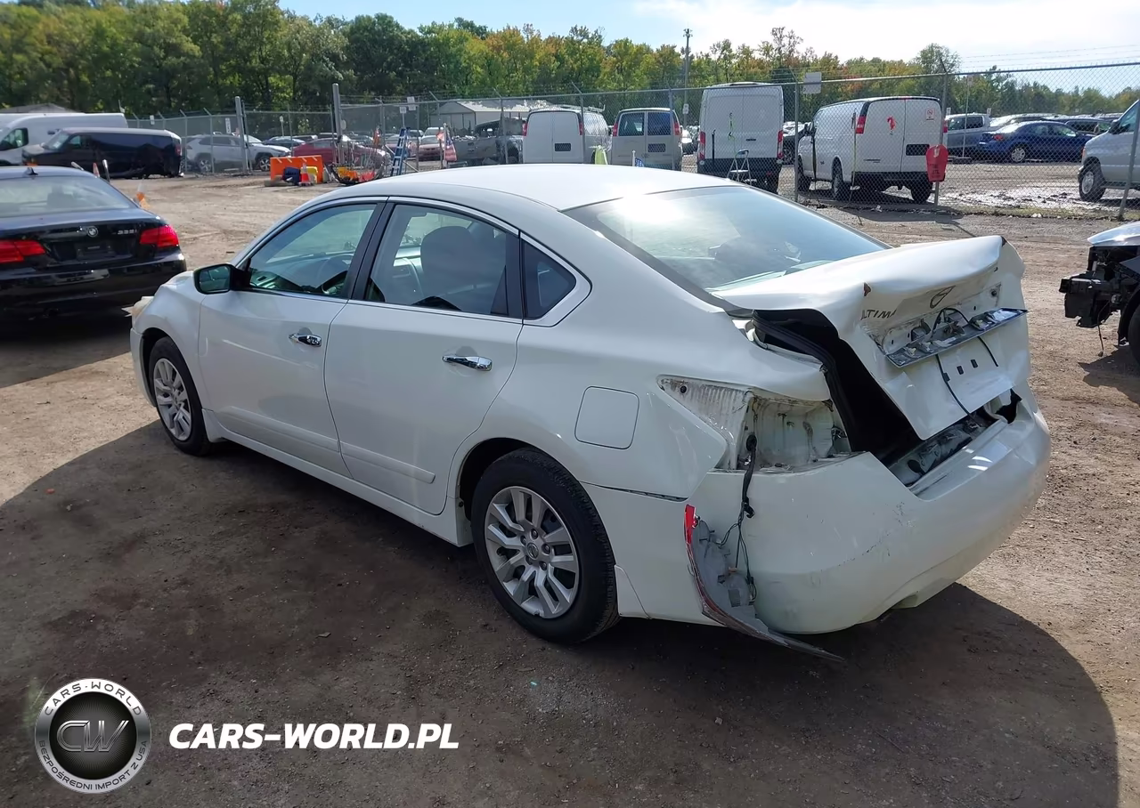 2015 Nissan Altima 2.5 S VIN:1N4AL3AP6FN912271 - 3