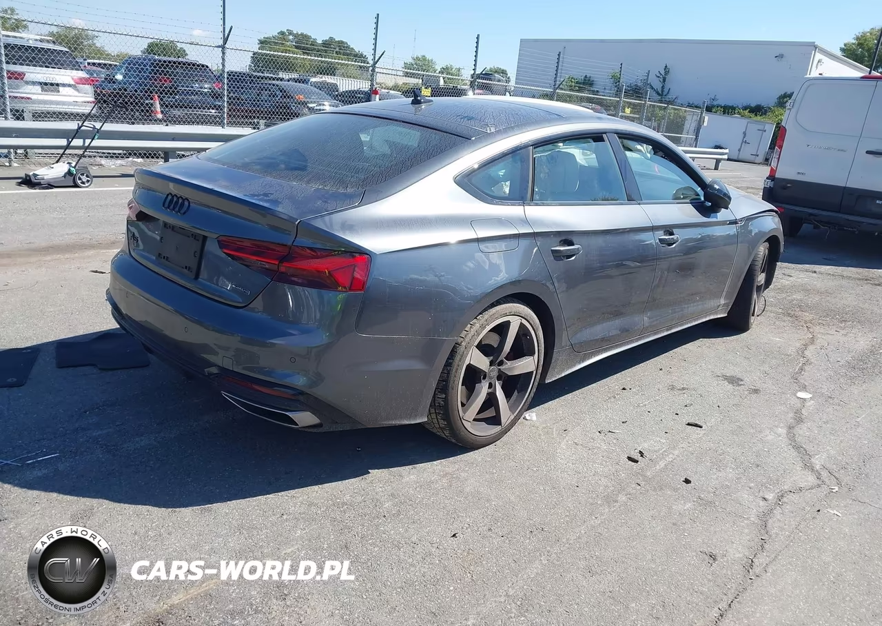 2022 Audi A5 Sportback Premium Plus 45 Tfsi S Line Quattro S Tronic VIN:WAUFACF51NA012653 - 4
