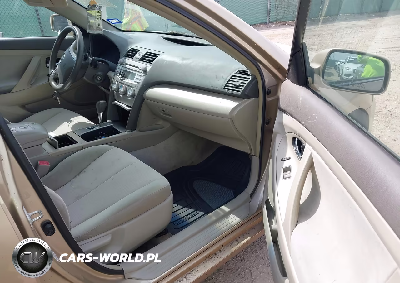 2010 Toyota Camry Le VIN:4T1BF3EK4AU027081 - 5