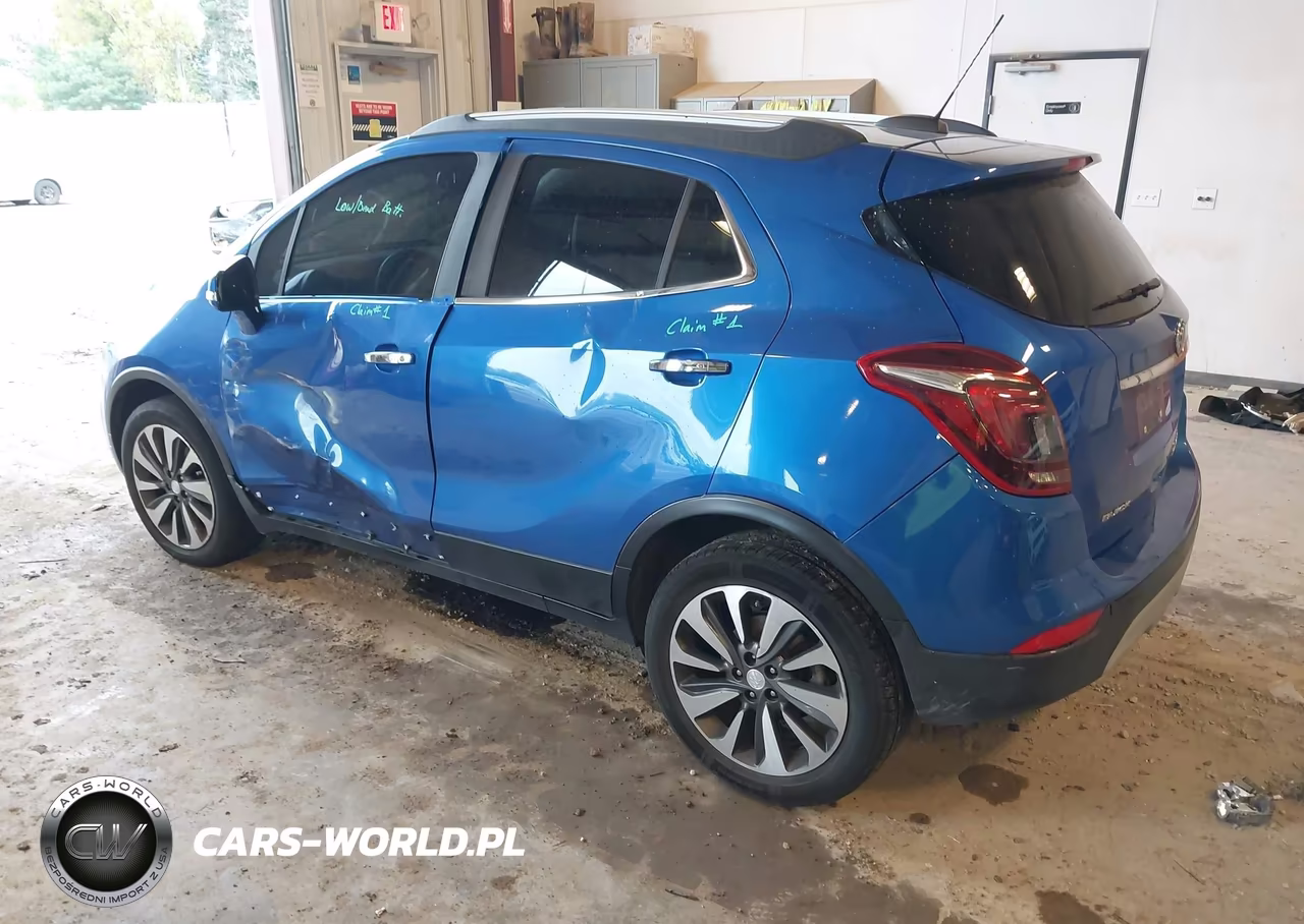 2018 Buick Encore Essence VIN:KL4CJGSM3JB599902 - 3