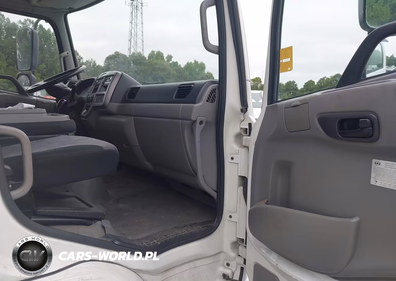 2011 Ud Ud Series Ud20 VIN:JNAL110HXBAK10045 - 5