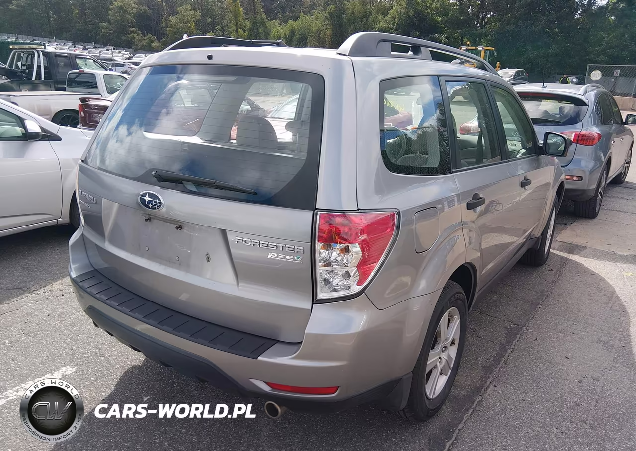 2010 Subaru Forester Xs VIN:JF2SH6BC3AH803658 - 4
