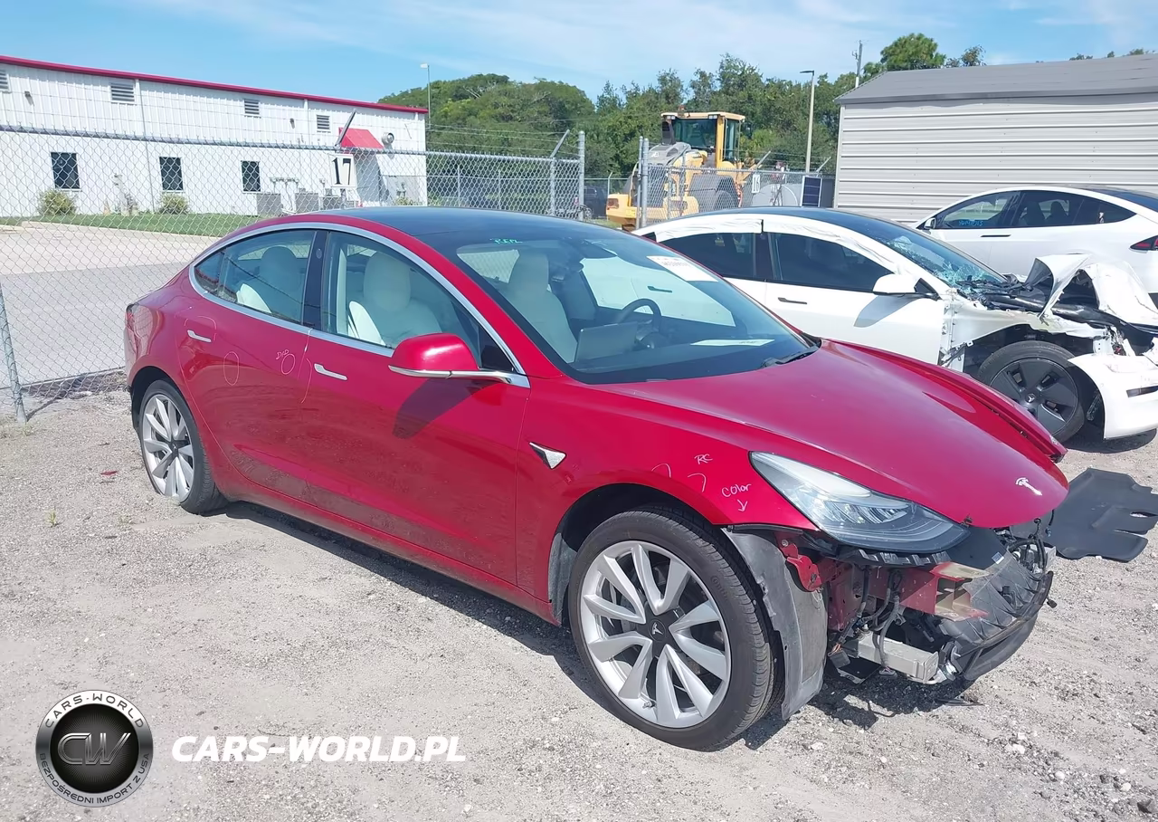 2019 Tesla Model 3 Long Range-Mid Range-Standard Range-Standard Range Plus – zdjęcie 1 z 15