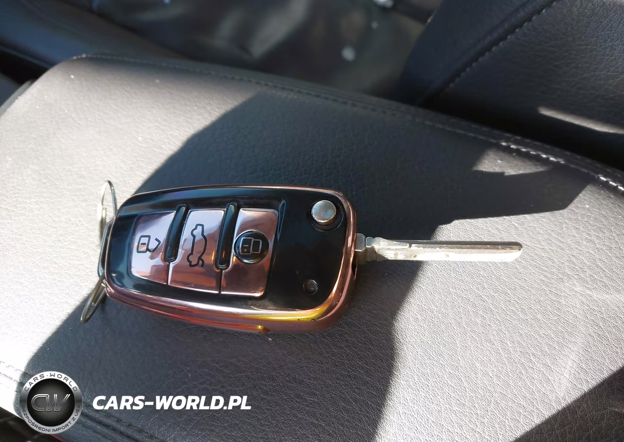 2015 Audi A3 2.0T Premium VIN:WAUBFGFF0F1093047 - 11