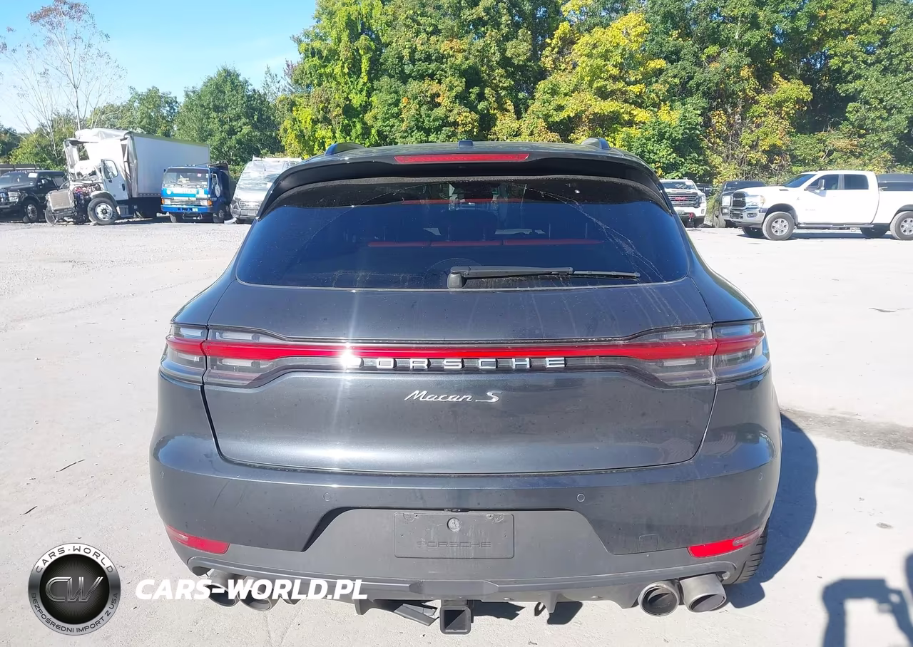 2020 Porsche Macan S VIN:WP1AB2A53LLB31851 - 16