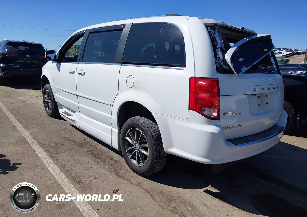 2017 Dodge Grand Caravan Sxt VIN:2C4RDGCG3HR693550 - 3