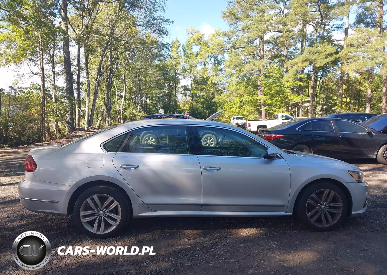 2017 Volkswagen Passat 1.8T Se VIN:1VWGT7A30HC077871 - 13