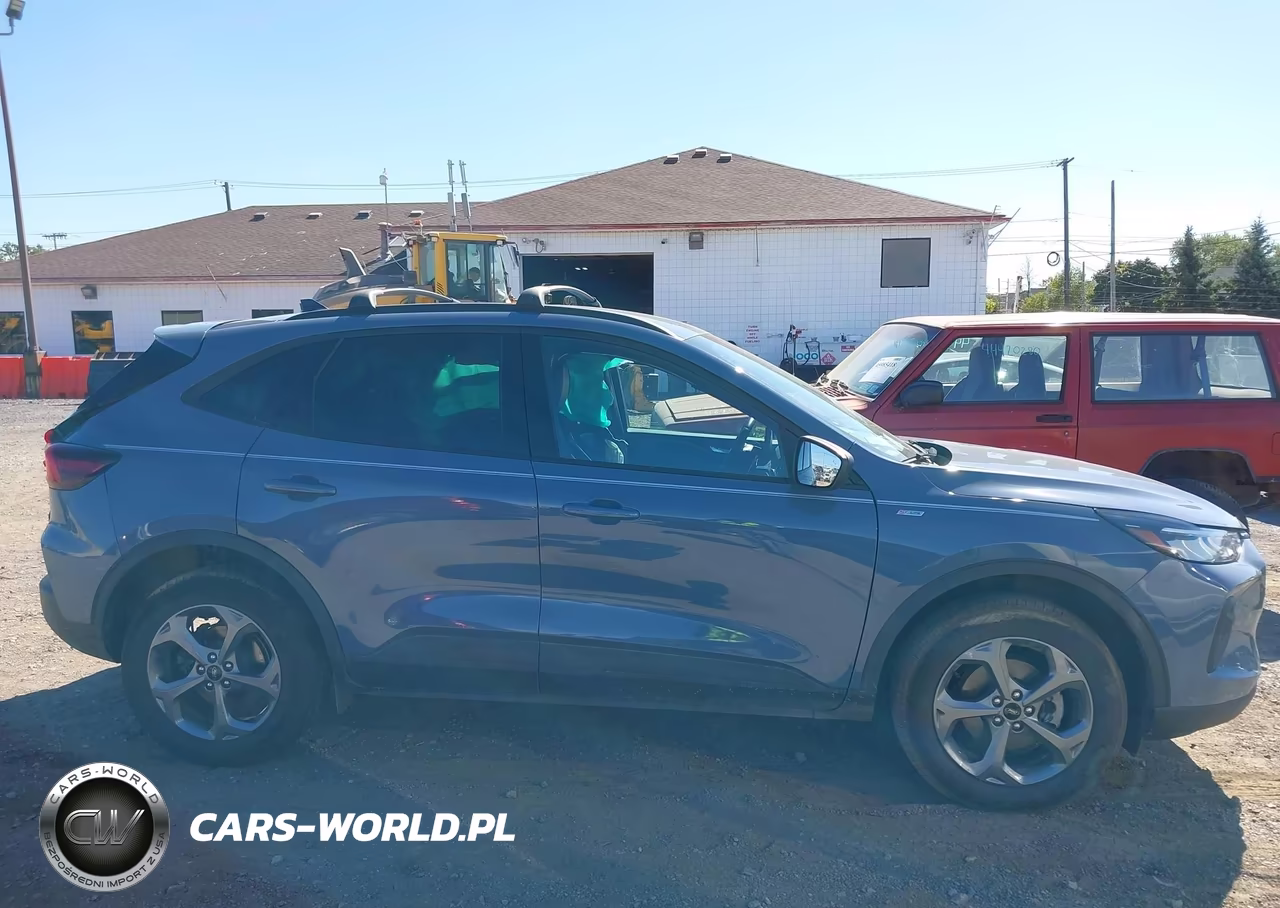 2025 Ford Escape St-Line VIN:1FMCU9MN7SUB50903 - 14