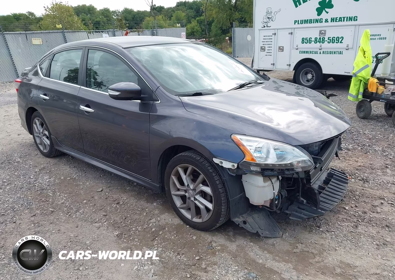 2015 Nissan Sentra Sr – zdjęcie 1 z 17