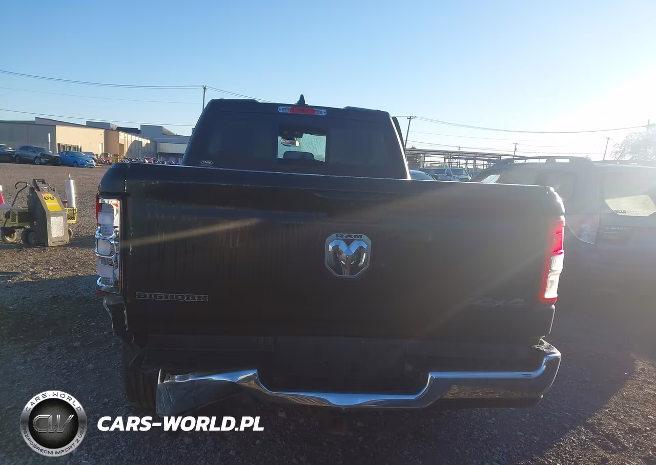 2022 Ram 1500 VIN:1C6RRFBG8NN221647 - 17