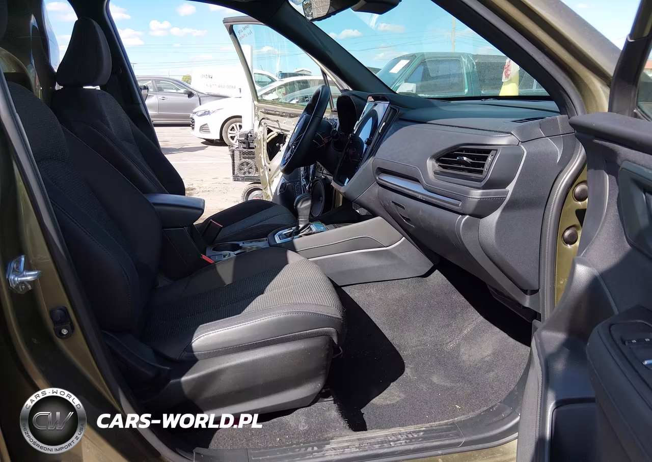 2025 Subaru Forester Premium VIN:JF2SLDBC3SH498585 - 5