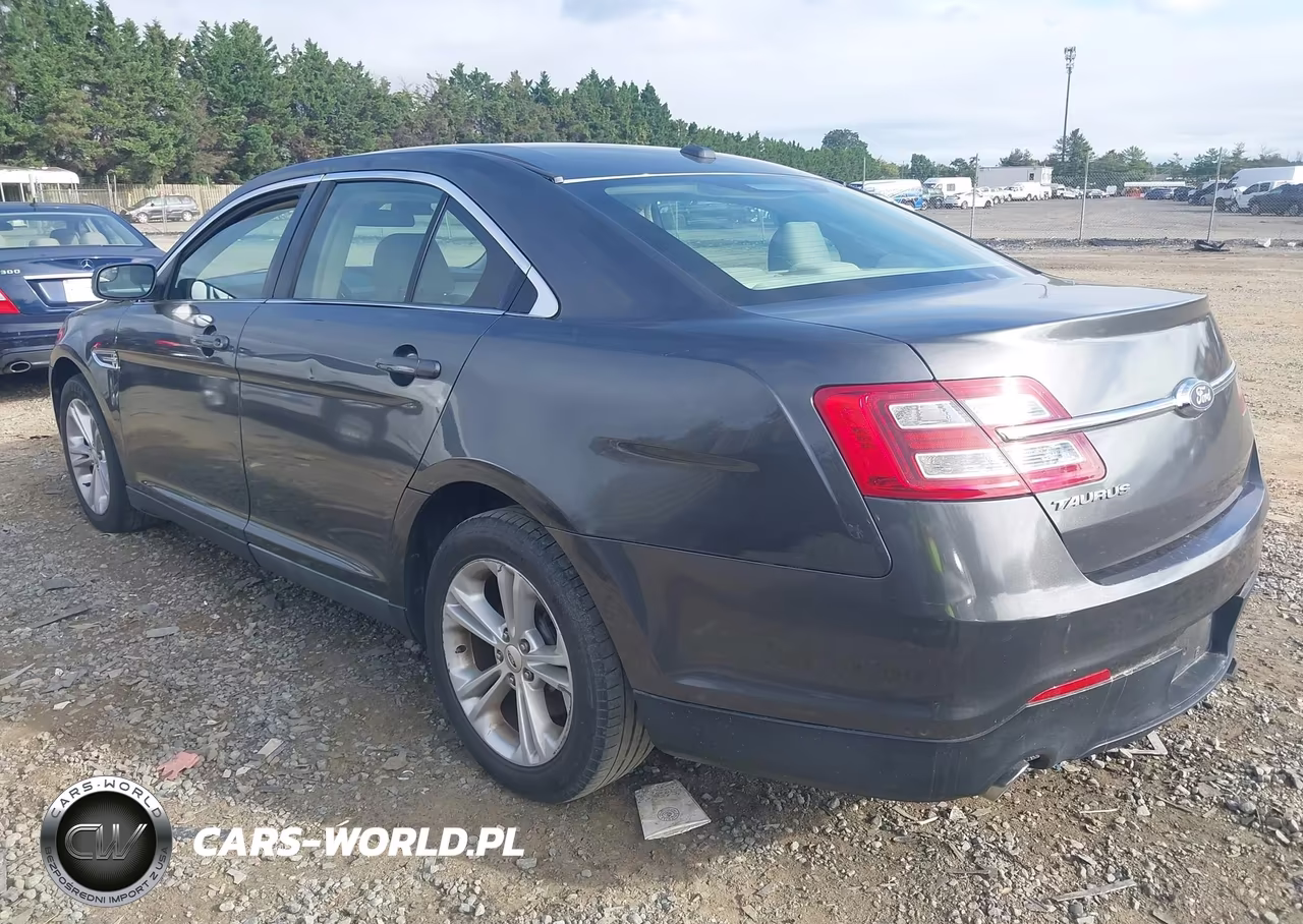 2017 Ford Taurus Se VIN:1FAHP2D80HG138849 - 3