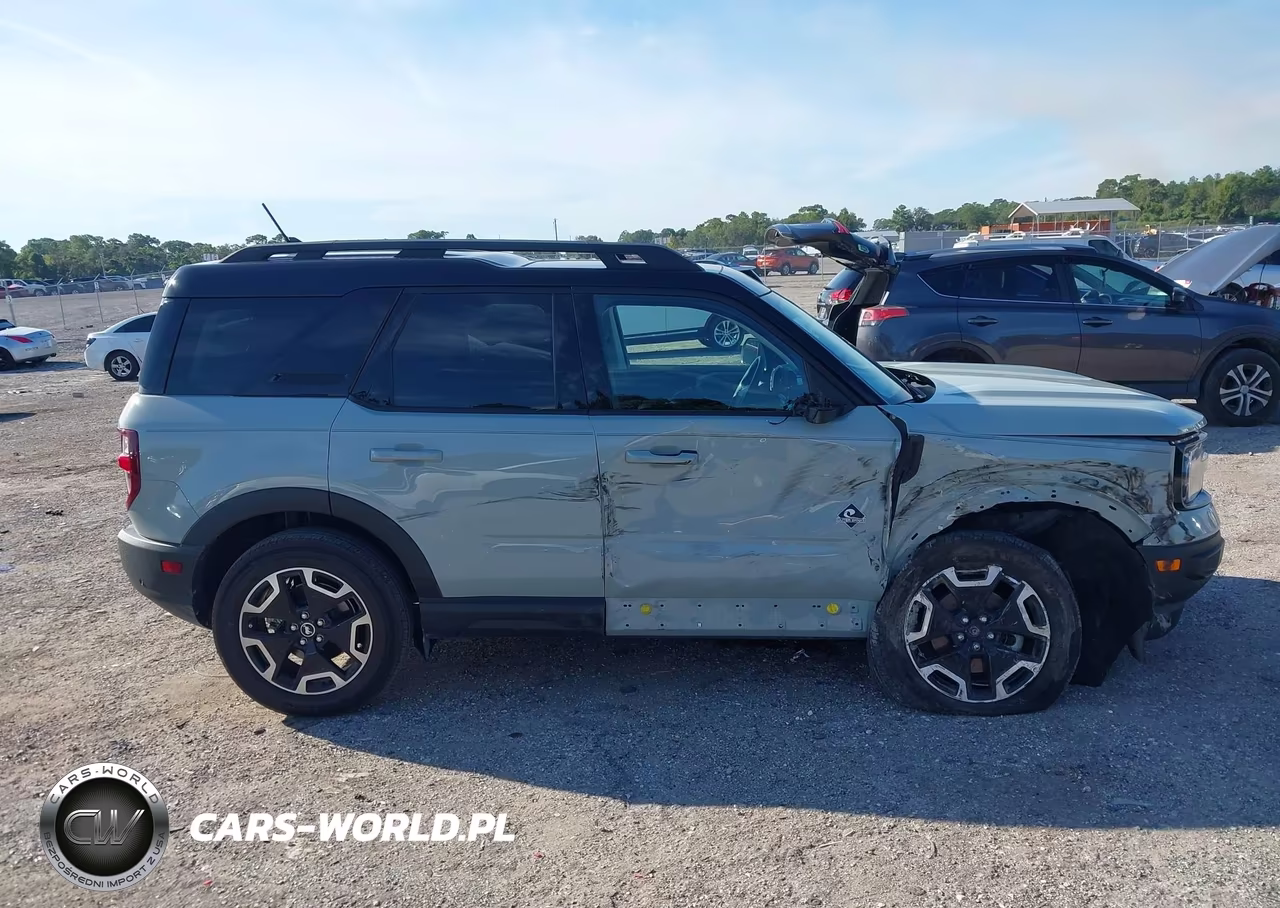 2024 Ford Bronco Sport Outer Banks VIN:3FMCR9C6XRRE02074 - 13