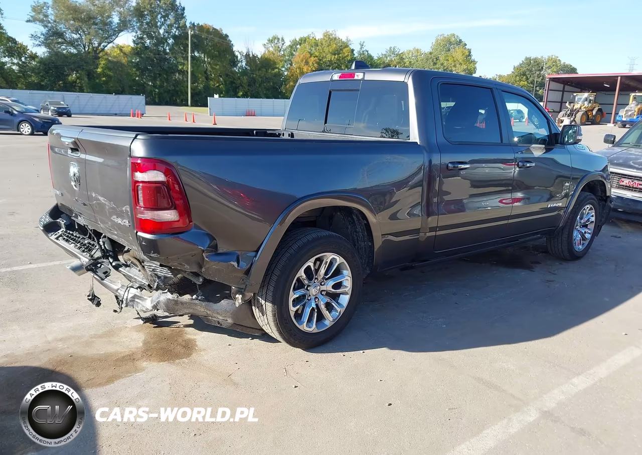 2022 Ram 1500 Laramie VIN:1C6SRFRT3NN133156 - 4