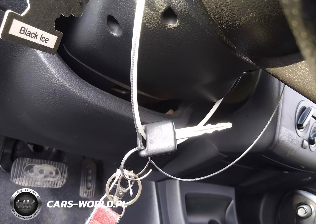 2010 Nissan Versa 1.8S VIN:3N1BC1CP6AL466327 - 11