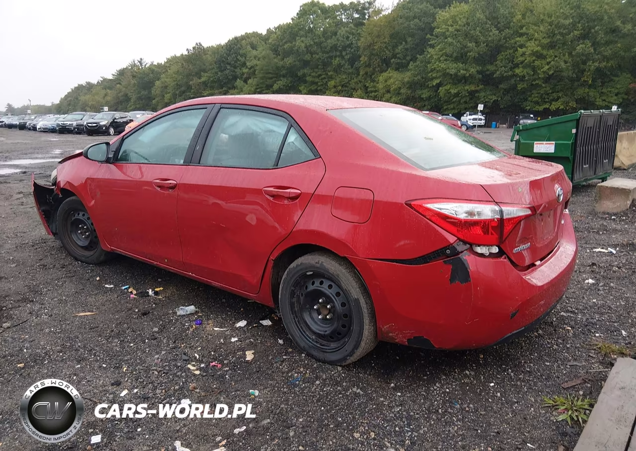 2015 Toyota Corolla Le VIN:2T1BURHE3FC394786 - 3