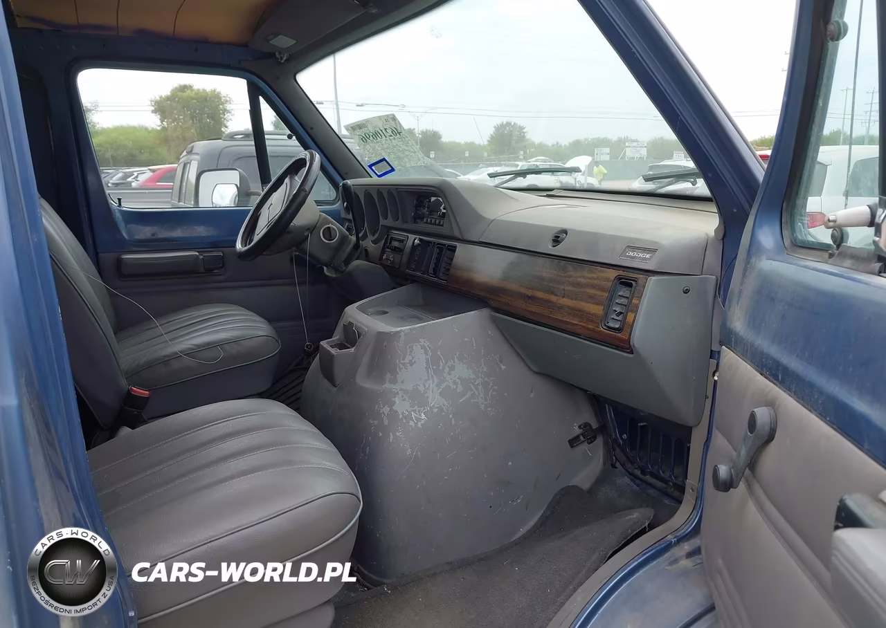 1996 Dodge Ram Van B3500 VIN:2B7KB31Z1TK116067 - 5