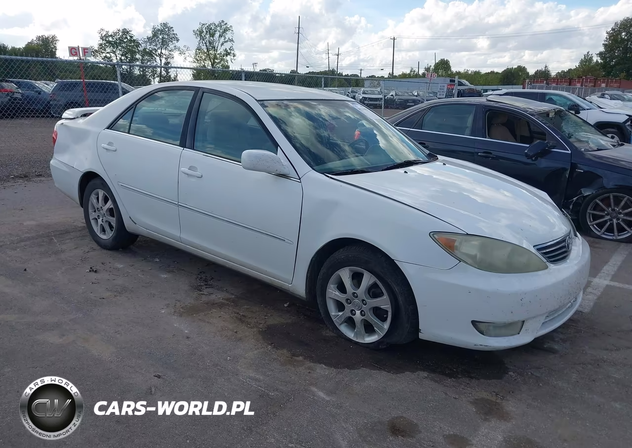 2005 Toyota Camry Xle – zdjęcie 1 z 11