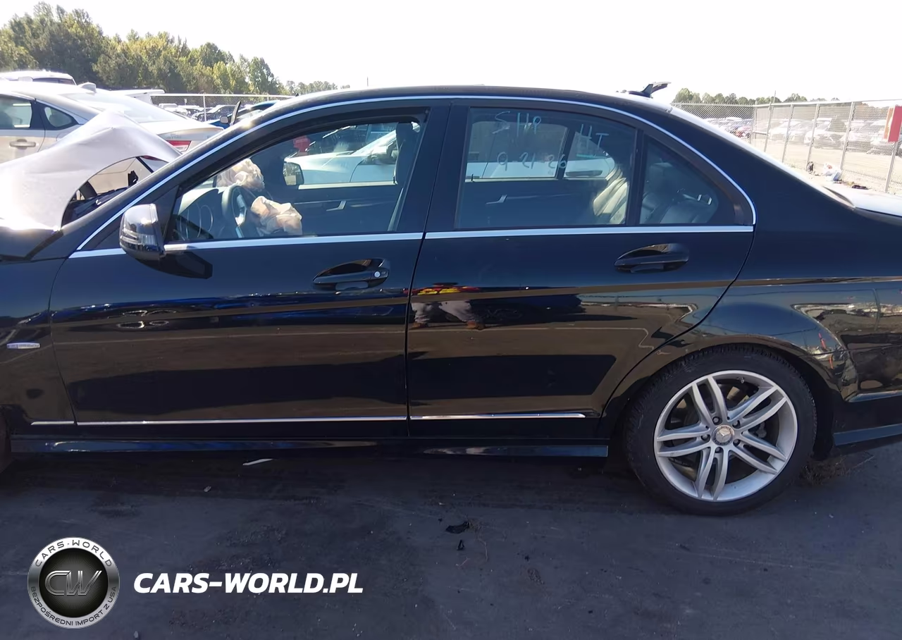 2012 Mercedes-Benz C 250 Sport VIN:WDDGF4HB6CA675009 - 15