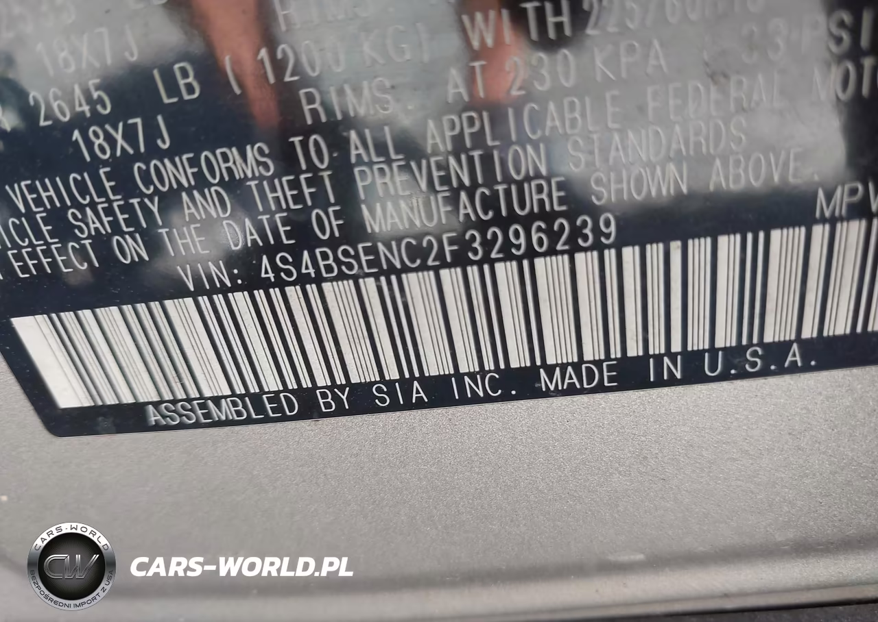 2015 Subaru Outback 3.6R Limited VIN:4S4BSENC2F3296239 - 9