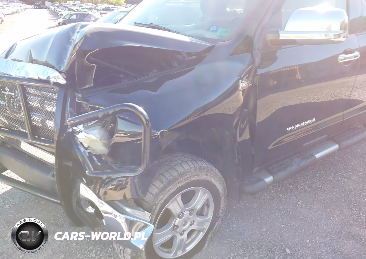 2010 Toyota Tundra Grade 5.7L V8 VIN:5TFUY5F19AX139947 - 18