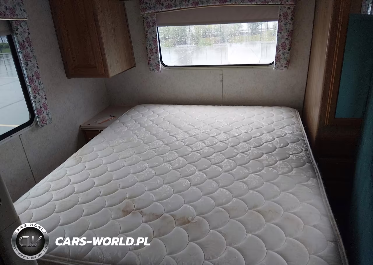1994 Ford Econoline E350 Cutaway Van VIN:1FDKE30G1RHB74355 - 18