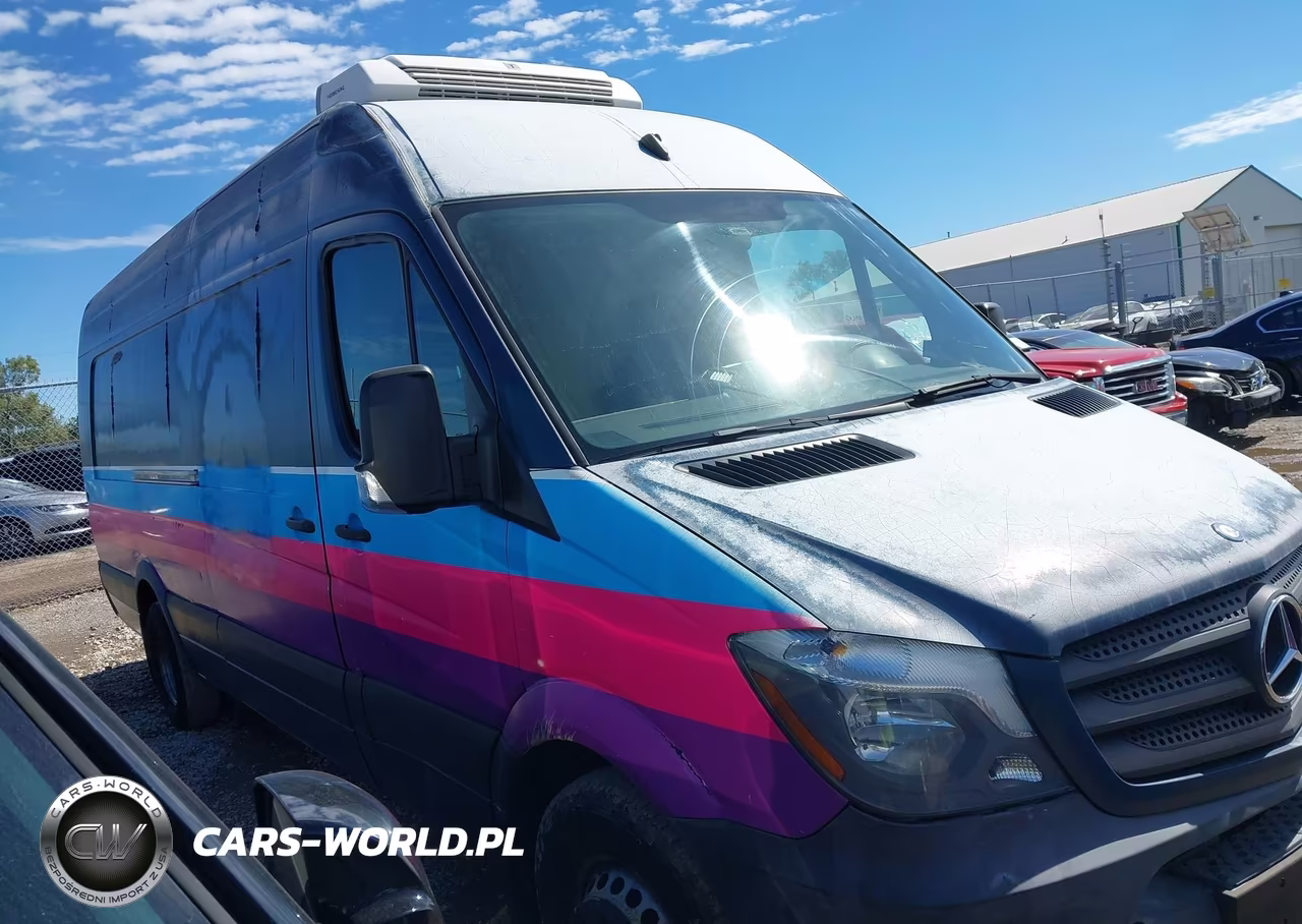 2015 Mercedes-Benz Sprinter 3500 High Roof VIN:WD3PF1CCXF5992386 - 13