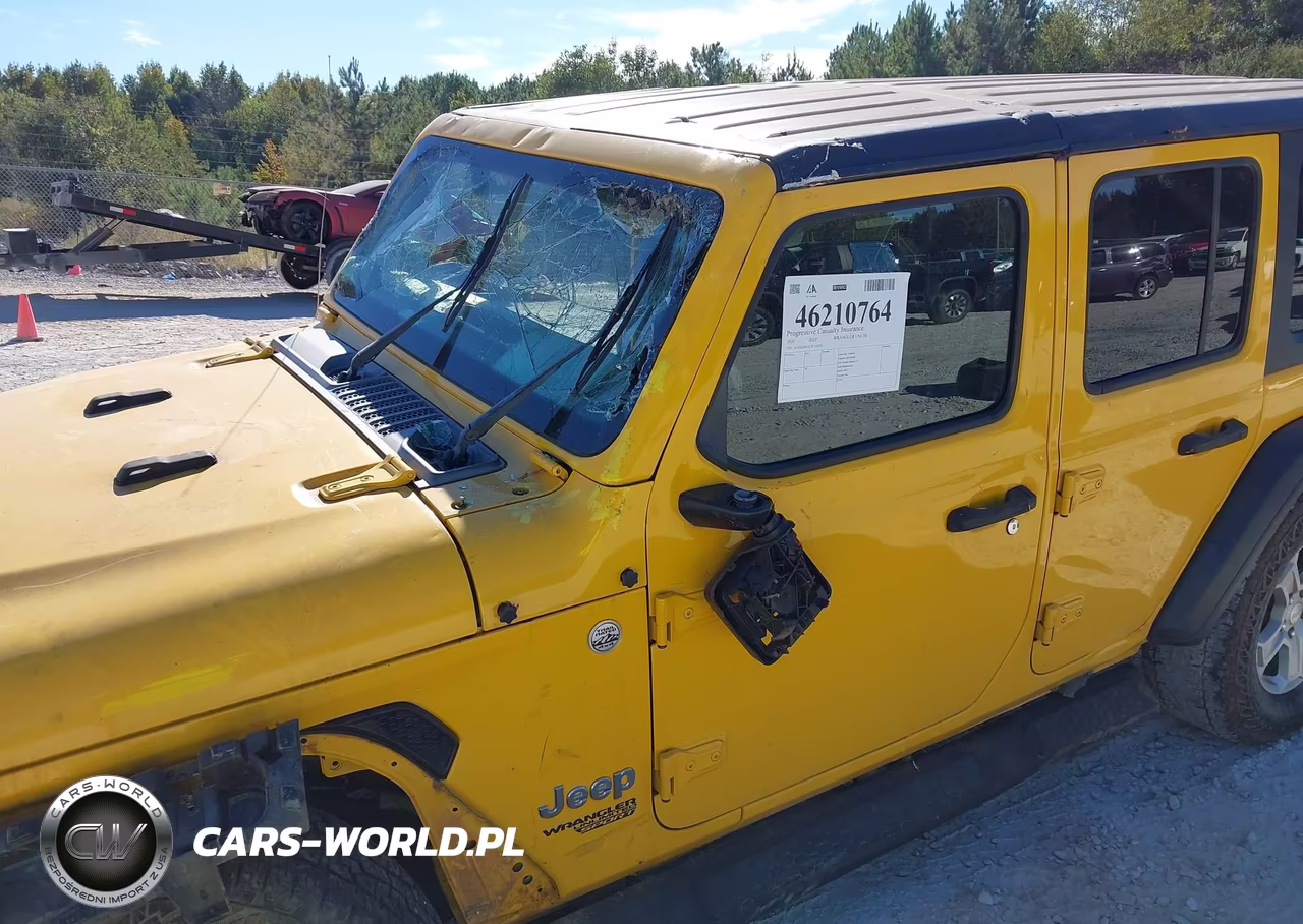 2020 Jeep Wrangler Unlimited Sport S 4X4 VIN:1C4HJXDN2LW142575 - 6