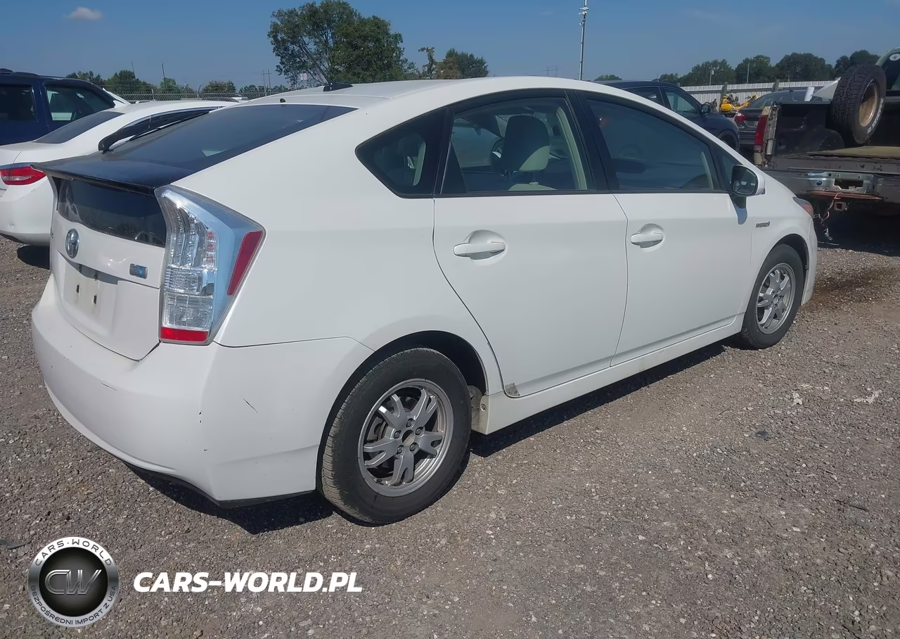 2010 Toyota Prius Iii VIN:JTDKN3DU3A0237298 - 4