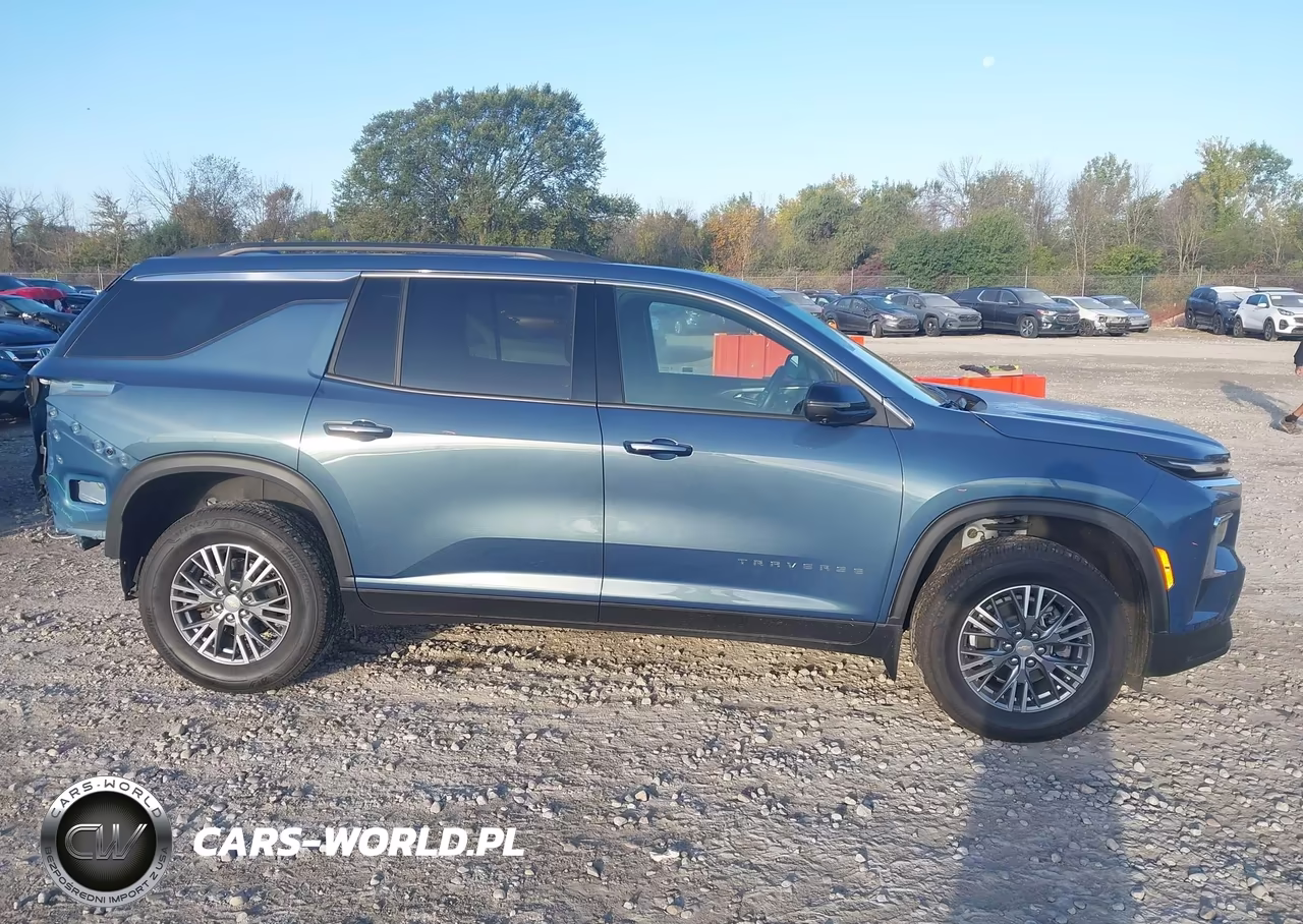 2025 Chevrolet Traverse Awd Lt VIN:1GNEVGRS0SJ183845 - 13