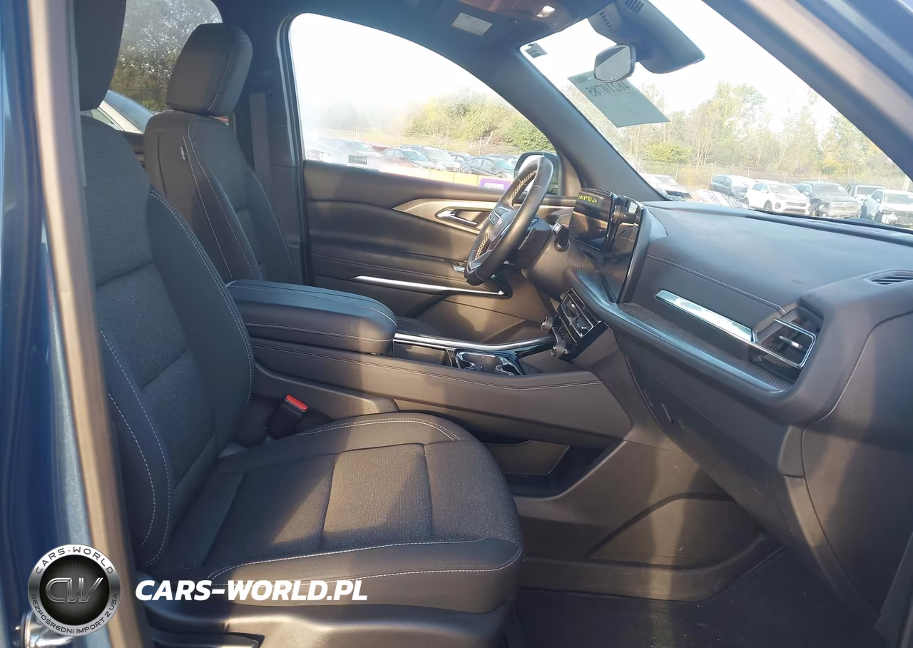 2025 Chevrolet Traverse Awd Lt VIN:1GNEVGRS0SJ183845 - 5