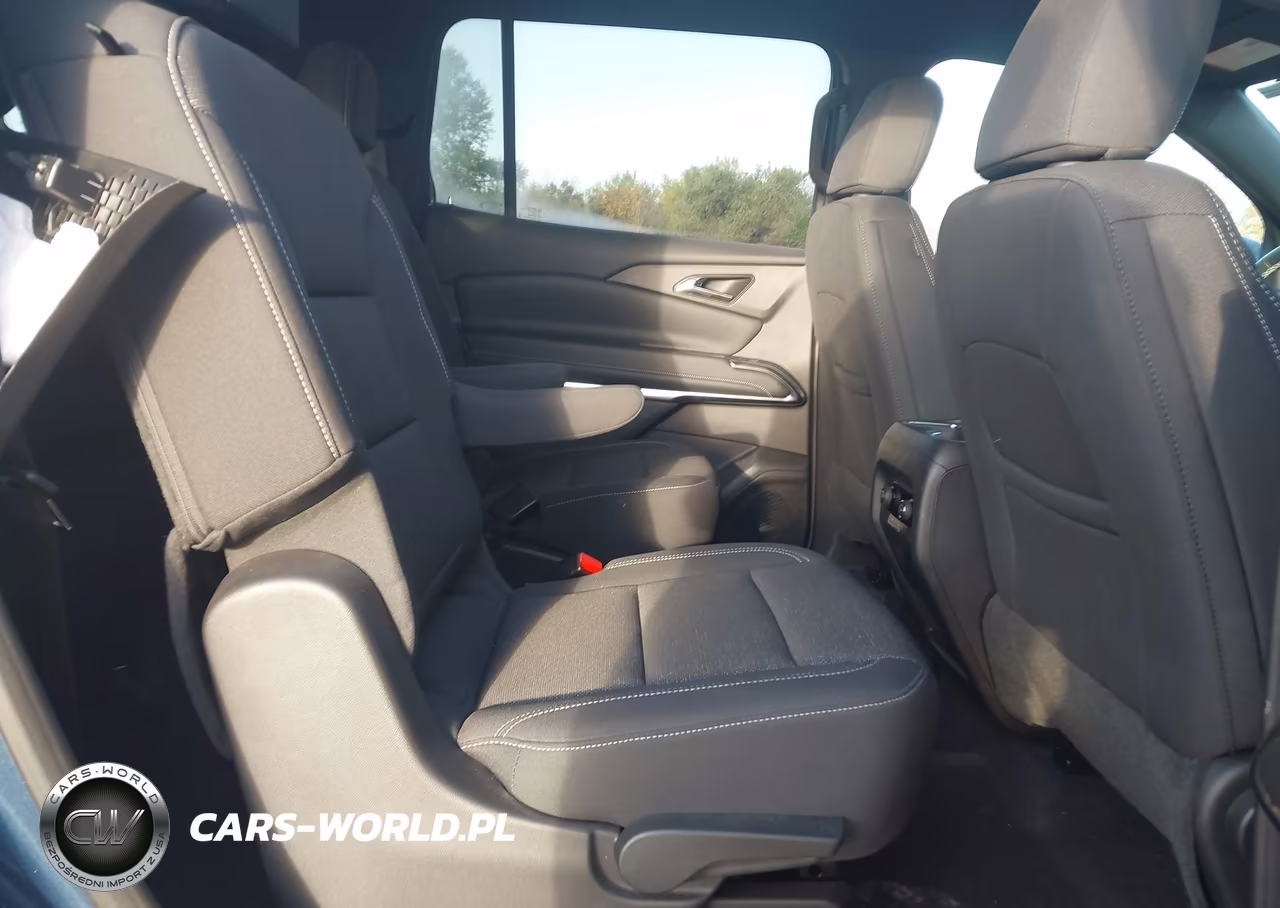 2025 Chevrolet Traverse Awd Lt VIN:1GNEVGRS0SJ183845 - 8