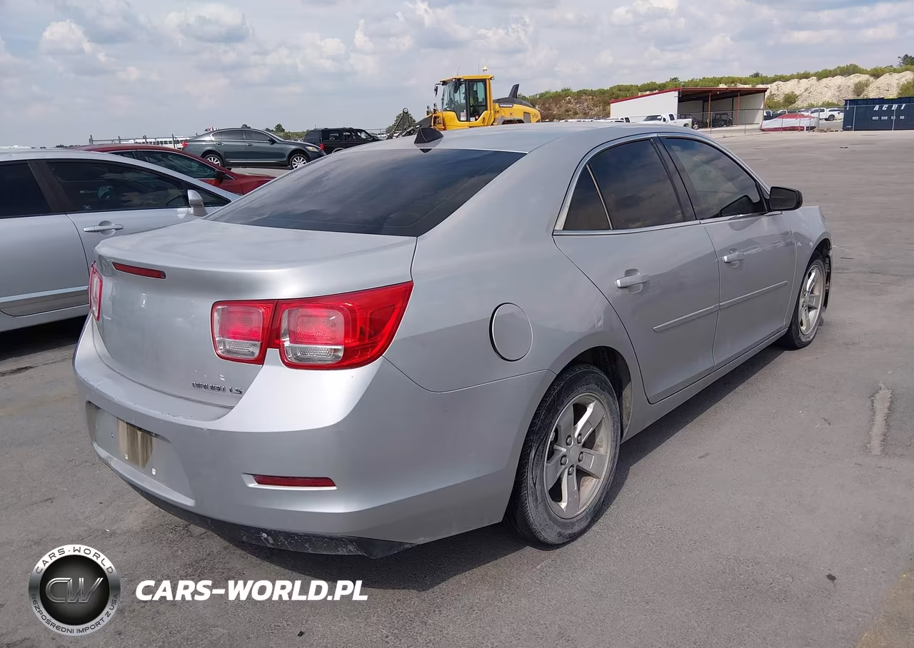 2014 Chevrolet Malibu 1Ls VIN:1G11B5SL5EF179006 - 4