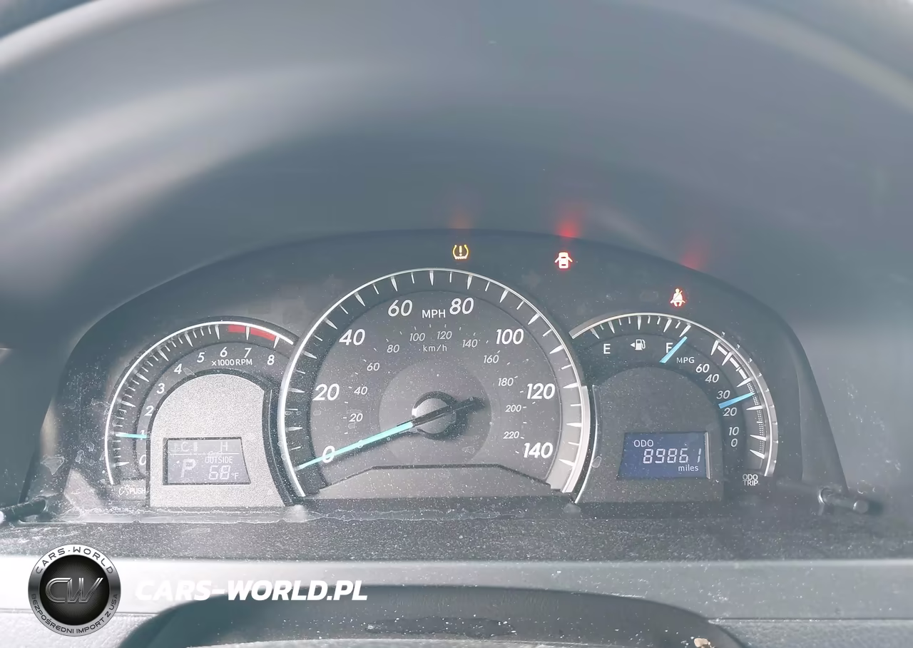 2014 Toyota Camry Xle VIN:4T1BF1FK1EU792631 - 7