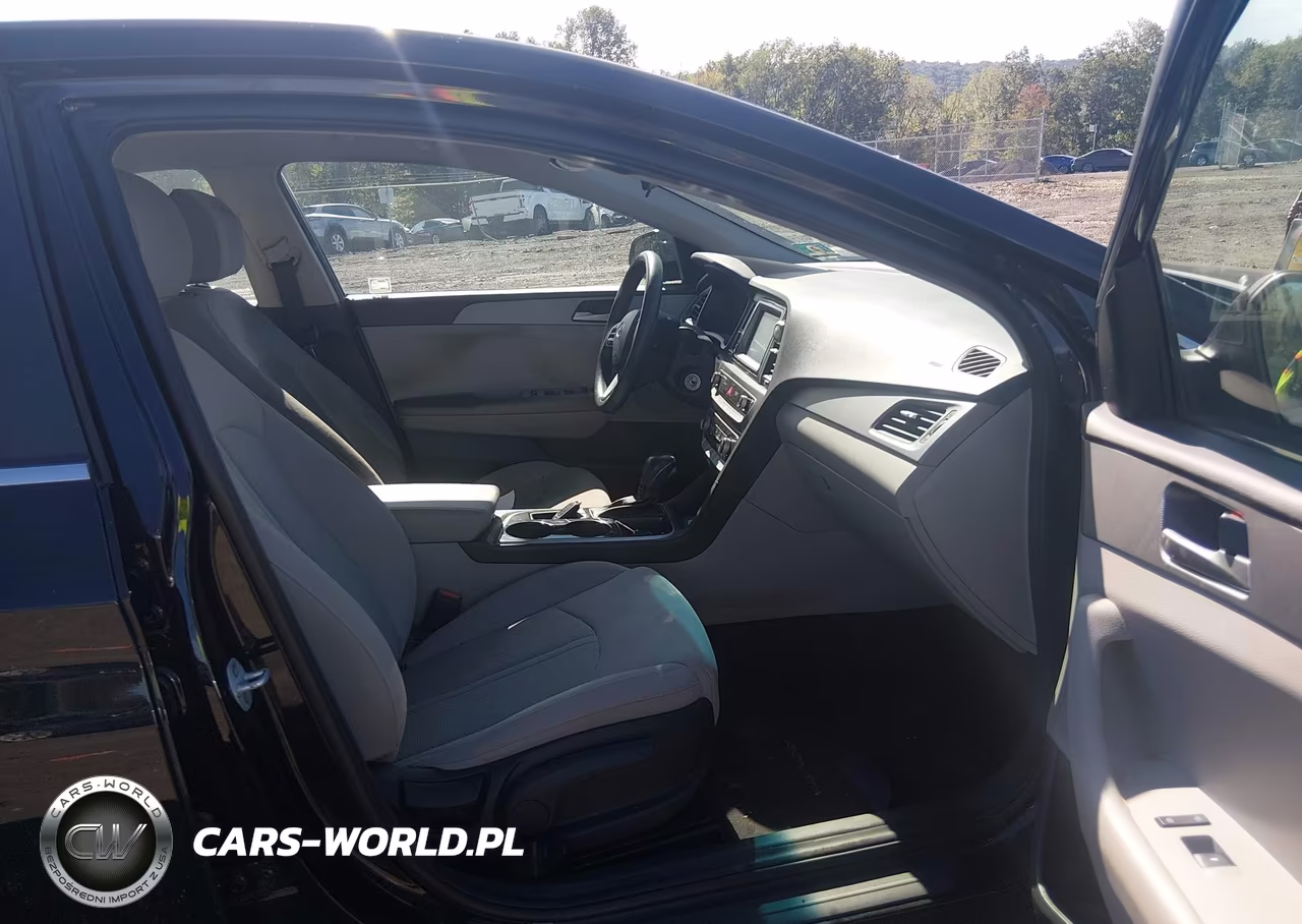 2019 Hyundai Sonata Se VIN:5NPE24AF5KH786135 - 5
