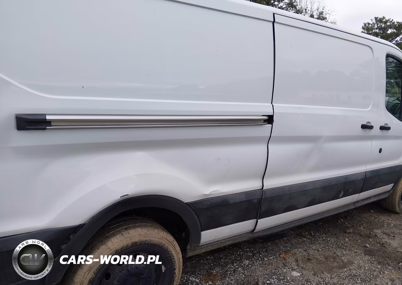 2019 Ford Transit-250 VIN:1FTYR2YM5KKA17590 - 17