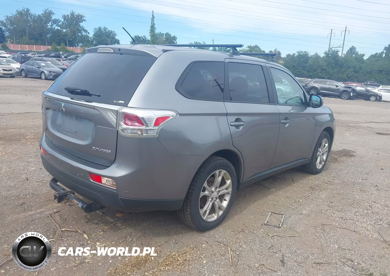2014 Mitsubishi Outlander Se VIN:JA4AZ3A39EZ018353 - 4