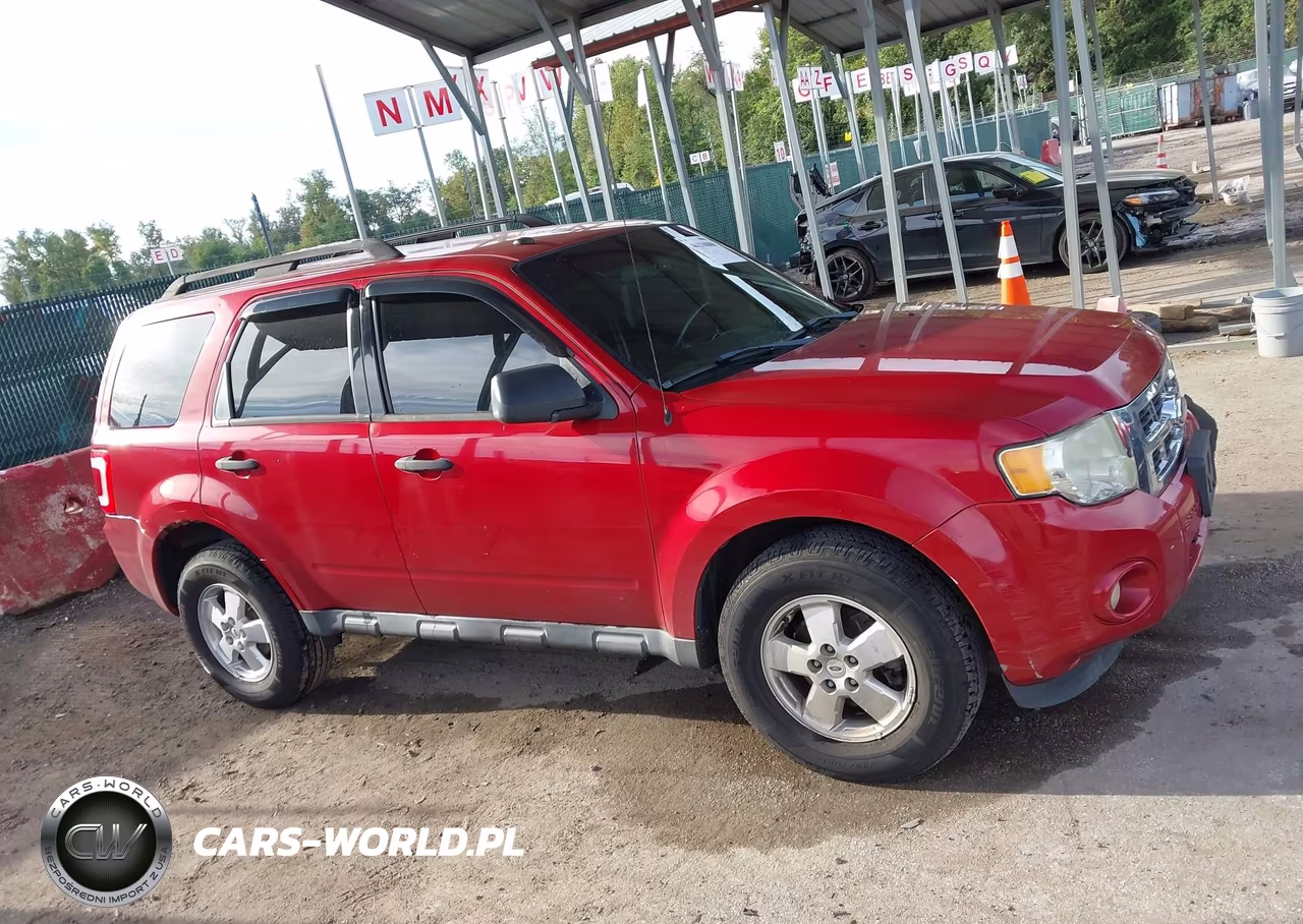 2011 Ford Escape Xlt VIN:1FMCU0D75BKB75002 - 13