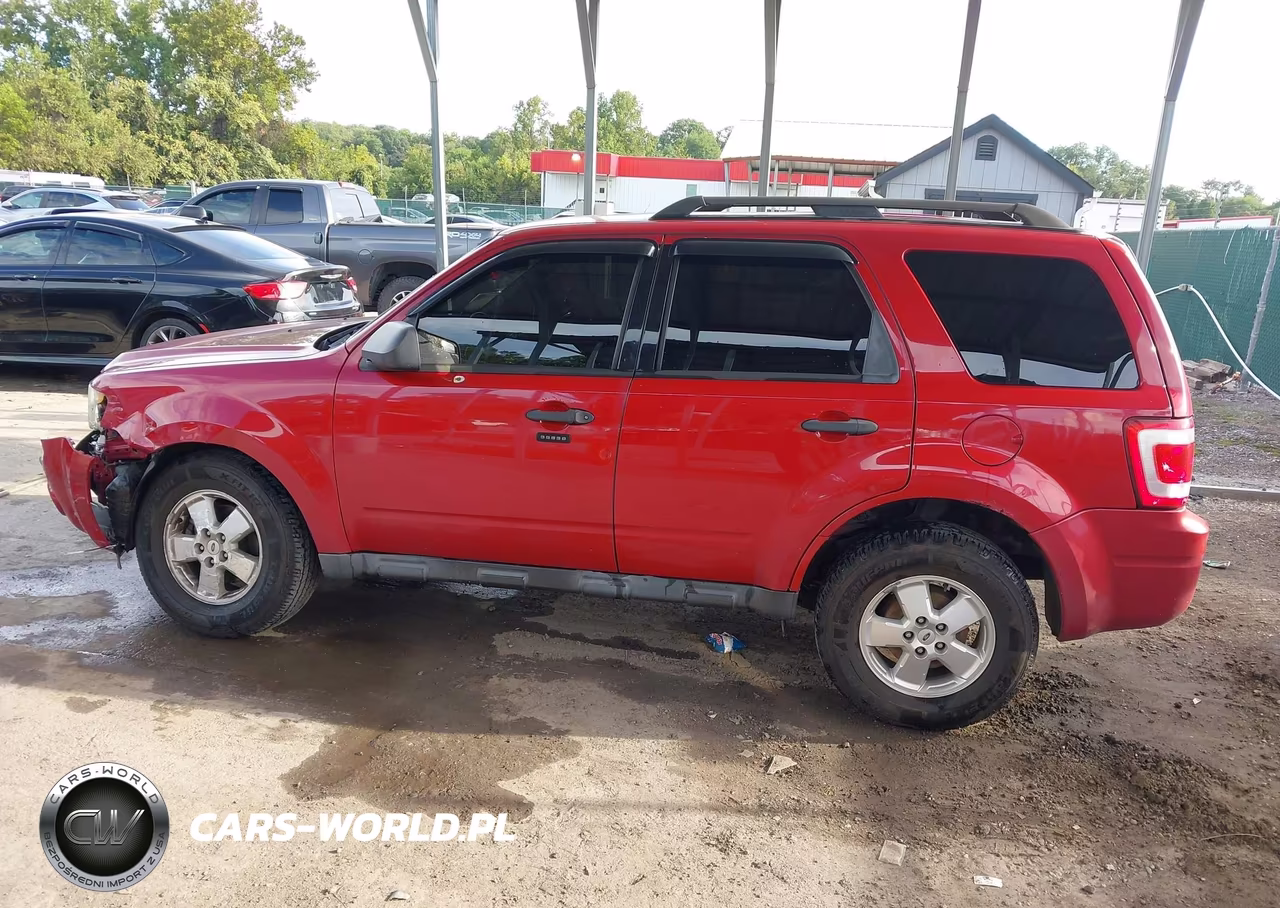 2011 Ford Escape Xlt VIN:1FMCU0D75BKB75002 - 14